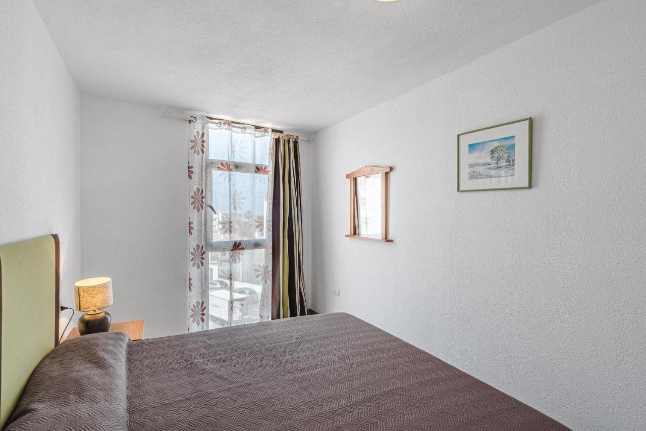 Family Apartment With 3 Bedrooms And Balcony Near Los Gigantes And Ocean Puerto de Santiago  Exterior photo